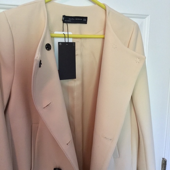 Zara coat - Picture 4 of 4